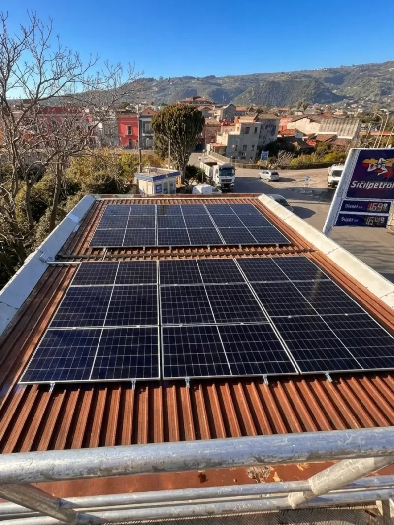 Impianto fotovoltaico business Sicilpetroli S.R.L.

